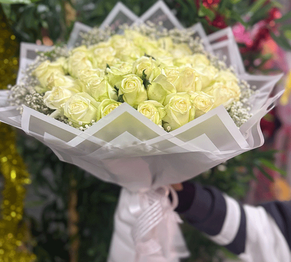 alaşehir çiçekçi Venüs Çiçekçilik