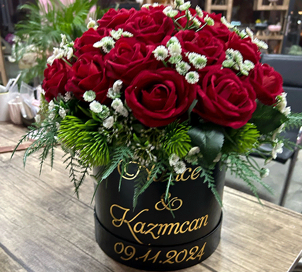 alaşehir çiçekçi Venüs Çiçekçilik