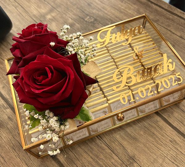 alaşehir çiçekçi Venüs Çiçekçilik