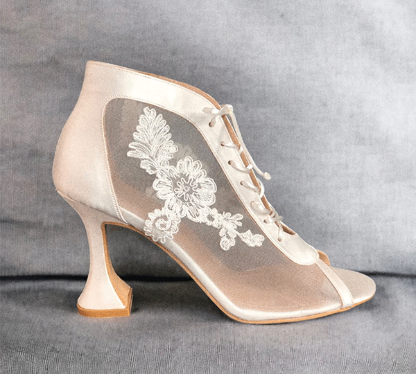 Sanemiko by Sanem Sevgen